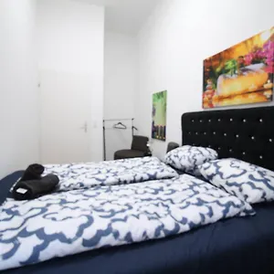 comfort-triple-room-js.vienna-besthotels.com/